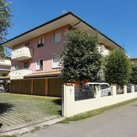 Daire Bright Flat In Bibione-beahost